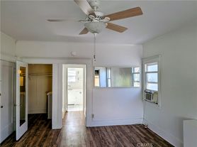 3532 E Broadway, Long Beach, CA