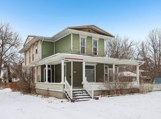 711 East Walworth AVENUE, Delavan, WI 53115