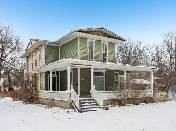 711 E Walworth AVENUE, Delavan, WI 53115