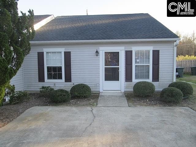 1st image of 82 Heritage Village Ln
