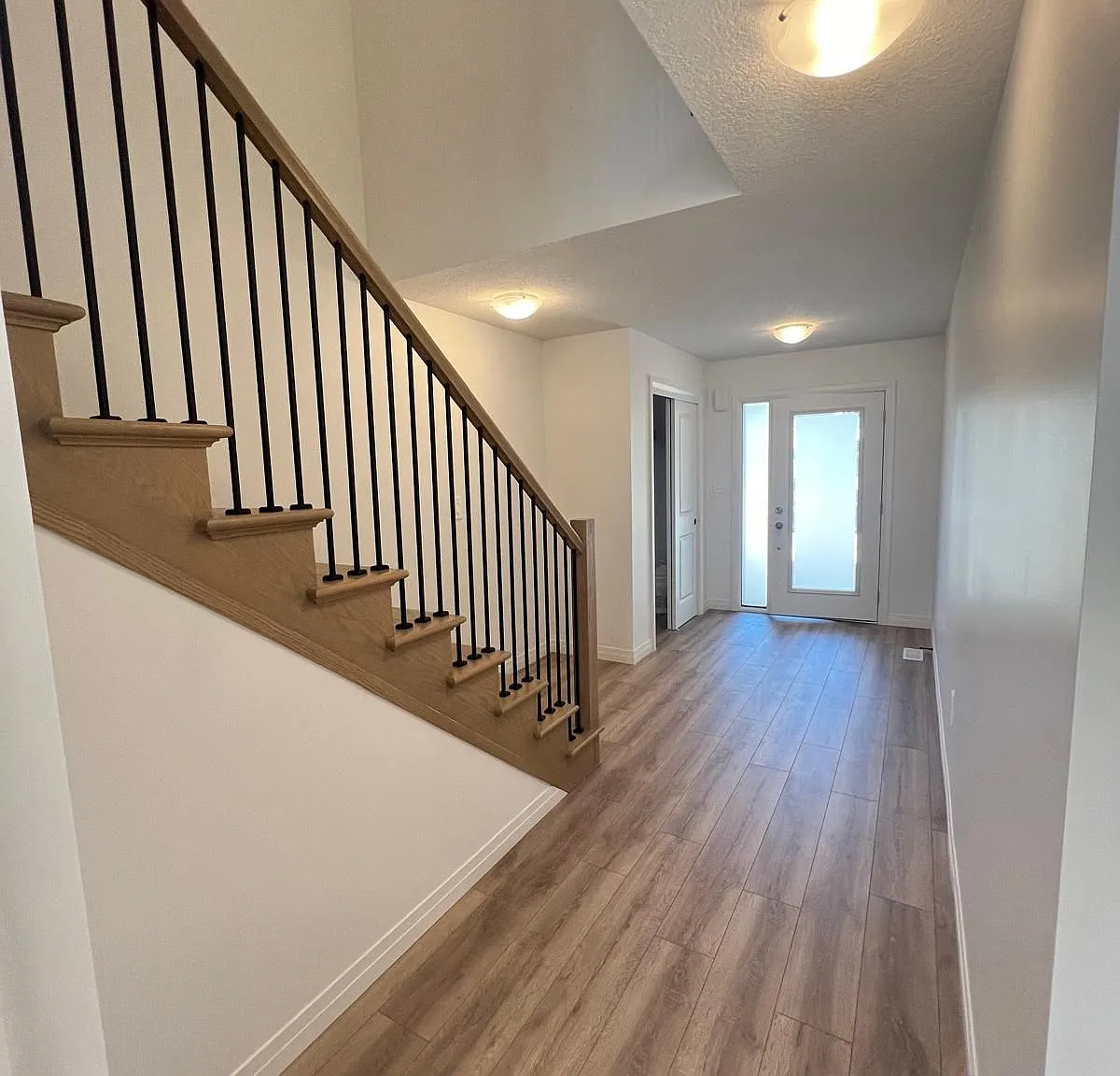 3 bed, $2,750 — Photo 2