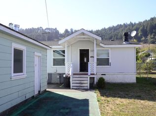 421 Sequoia Ave, Rio Dell, CA 95562