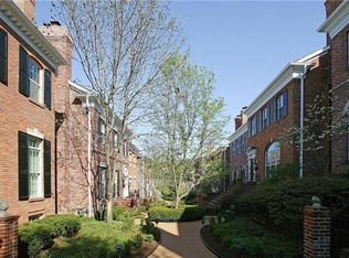 312 N Brentwood Blvd UNIT 11, Saint Louis, MO 63105