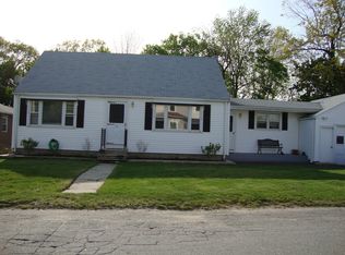 15 Norton Ave, Cranston, RI 02920