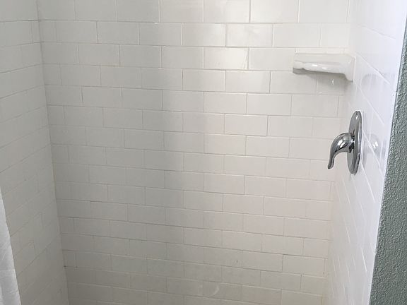5th image of 61 Porter Ave