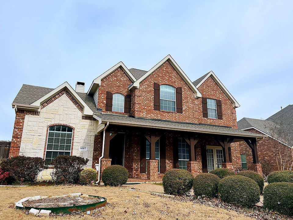 1st image of 1607 Mapleleaf Dr
