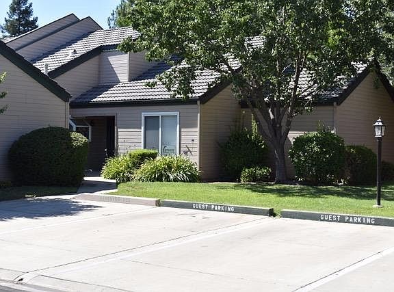 2nd image of 474 E Alluvial Ave Unit 135