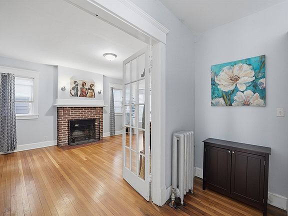 5th image of 115 Pasadena St