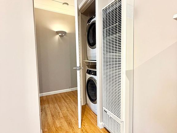 3rd image of 704 Sutter Ave #704