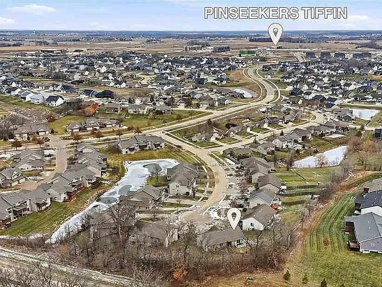 295 Hickory Ct — Photo 31