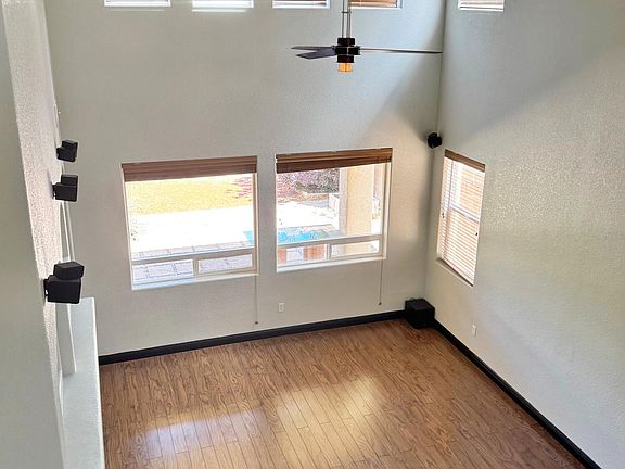 5th image of 6423 Los Pueblos Pl NW
