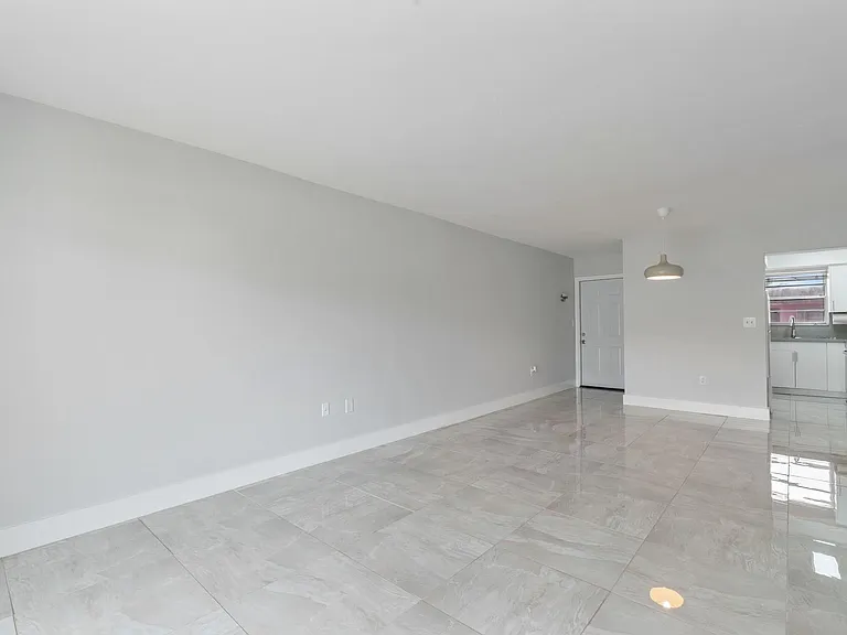 7500 SW 82nd St #G209 — Photo 2