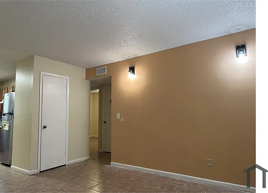 5332 Westchase Ct #3 — Photo 3