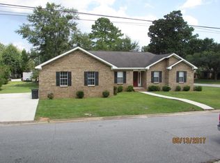 209 Durle Ct, Chickasaw, AL 36611
