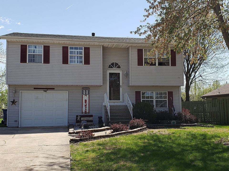 1st image of 18 Pearl Ct