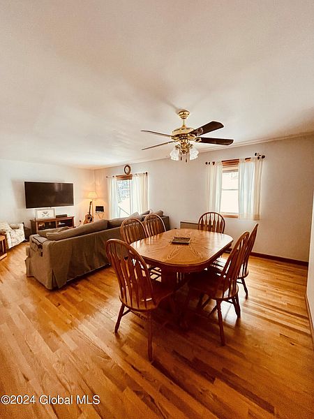 3rd image of 89 Flatbush Road