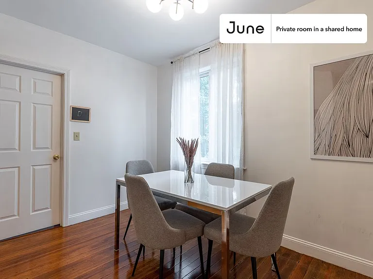 41 Egremont Rd #D — Photo 8