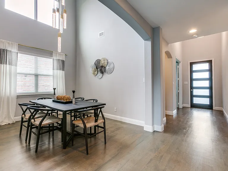 4194 Leighton Ln — Photo 10