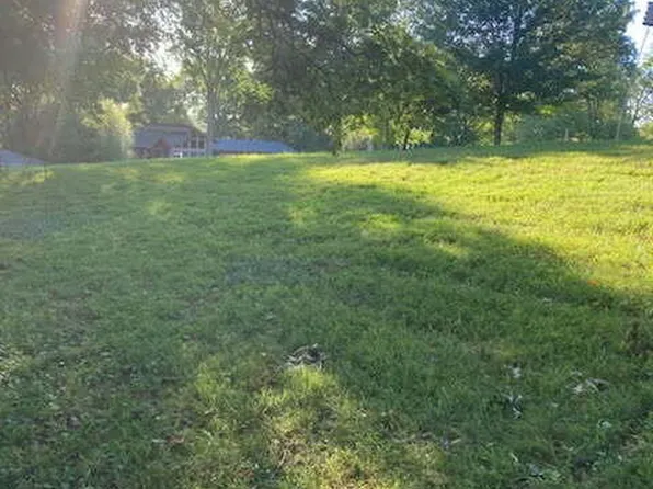 4B Shawnee Trl, Cadiz, KY 42211