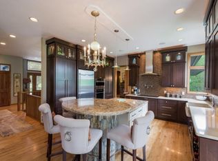 4682 McDonald Dr, Place Baytown Township, MN 55082