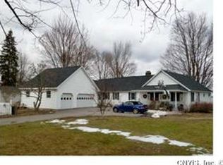 9542 Simpson Rd, Brewerton, NY 13029