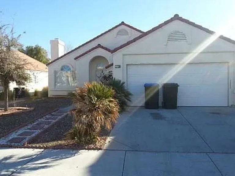 3736 Rose Canyon Dr — Photo 1