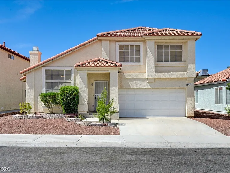 8752 Raindrop Canyon Ave — Photo 1