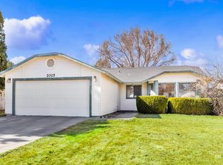2025 S Locust St, Nampa, ID 83686
