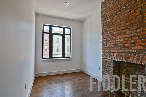 Rented by Fiddler Realty | media 40