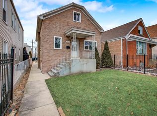 5022 S Washtenaw Ave, Chicago, IL 60632