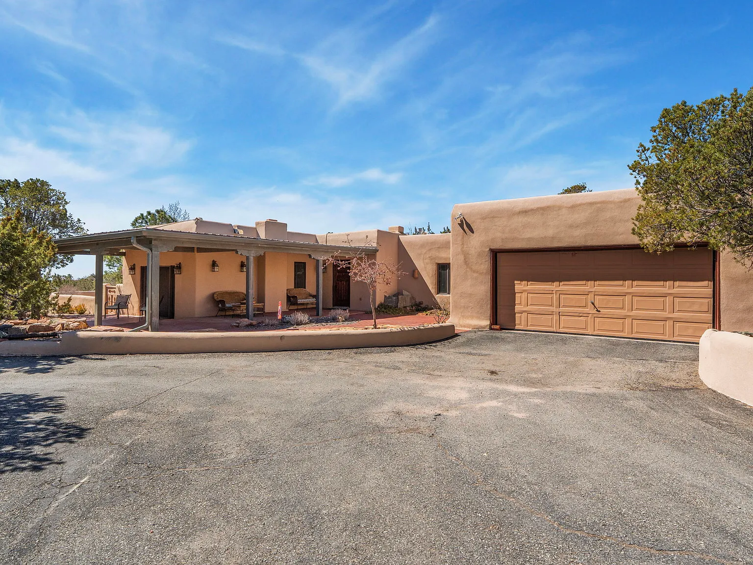 3 bed, 2119 sqft, $6,700 — Photo 4