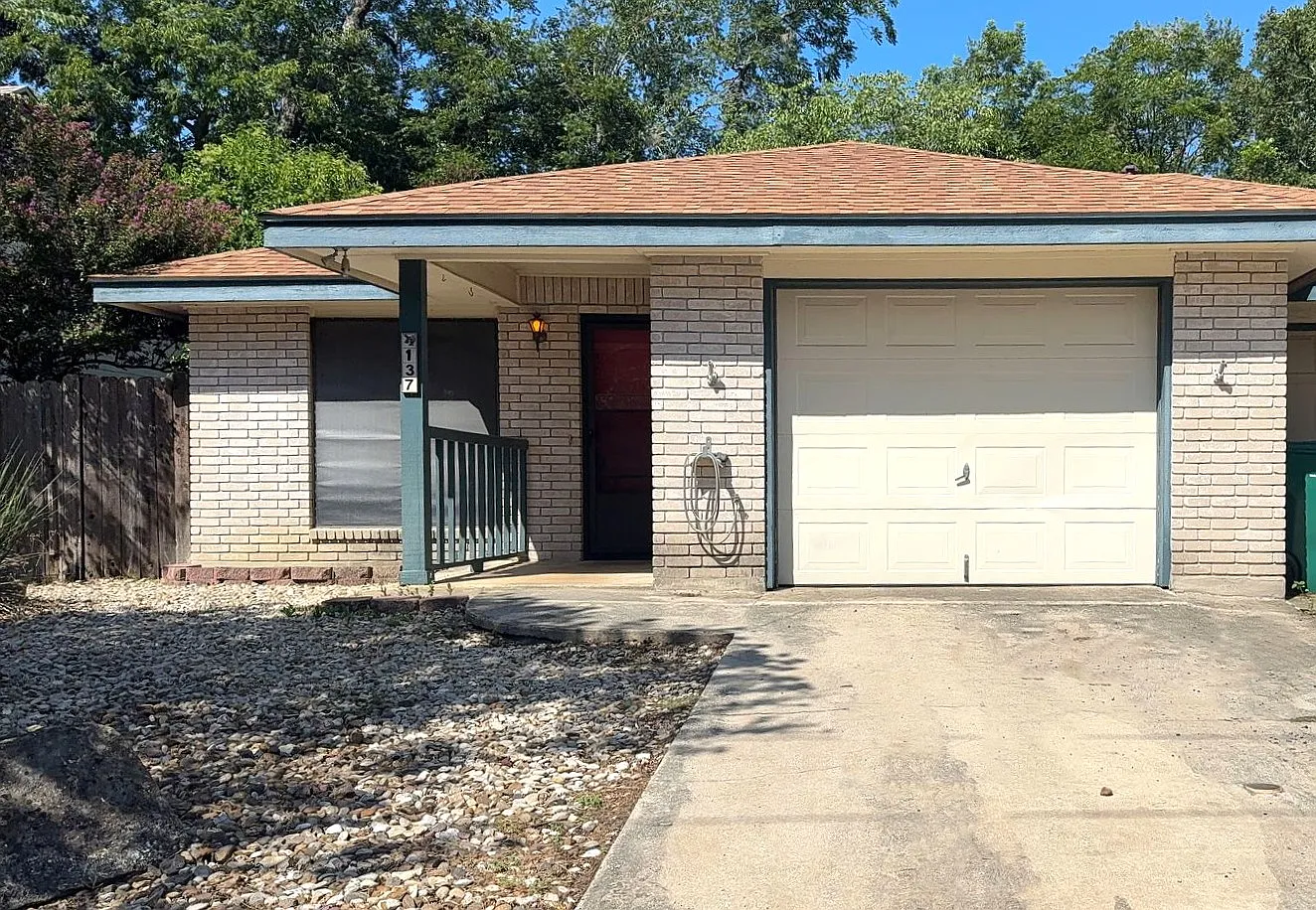 2 bed, 1181 sqft, $1,200 — Photo 2