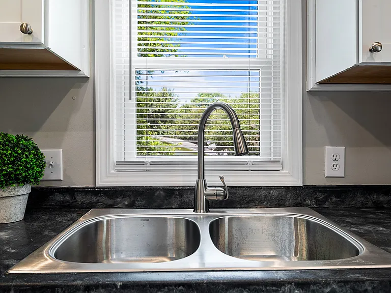 1586 3rd Street Dr NE — Photo 12