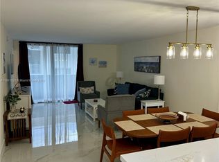 2625 Collins Ave APT 210, Miami Beach, FL 33140