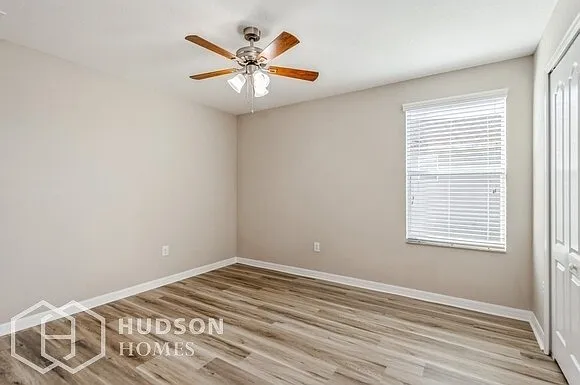 1941 Hawks View Dr — Photo 8