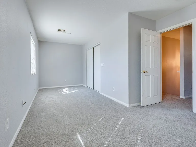 5225 Shreve Ave — Photo 15