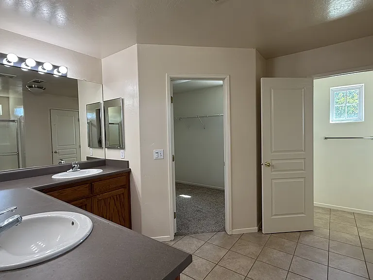 142 W Reese Ave — Photo 16