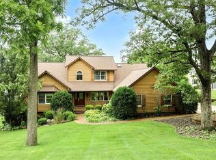 1909 Shore Oak Dr, Decatur, IL 62521