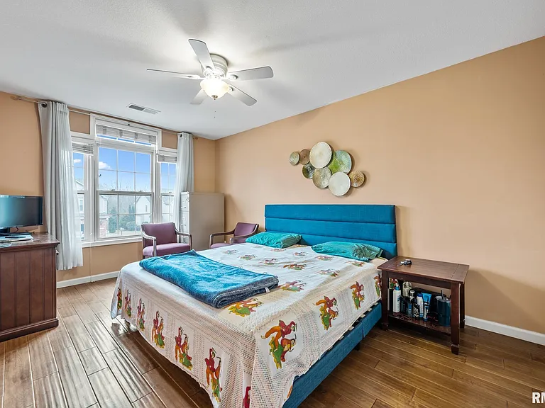 2321 W Kenfield Ct — Photo 20