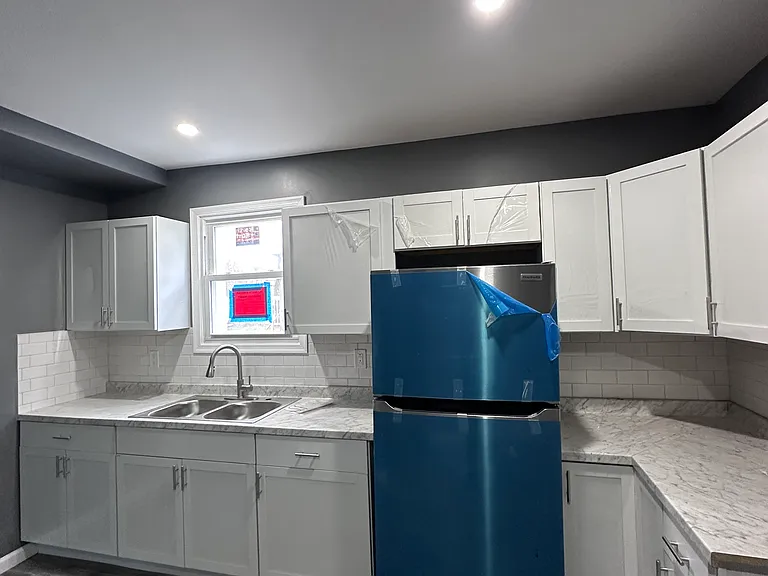 153 Vine St #A — Photo 2