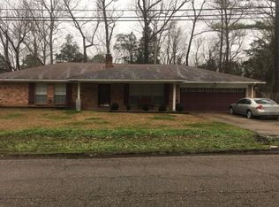 4909 Halls Ferry Rd, Vicksburg, MS 39180