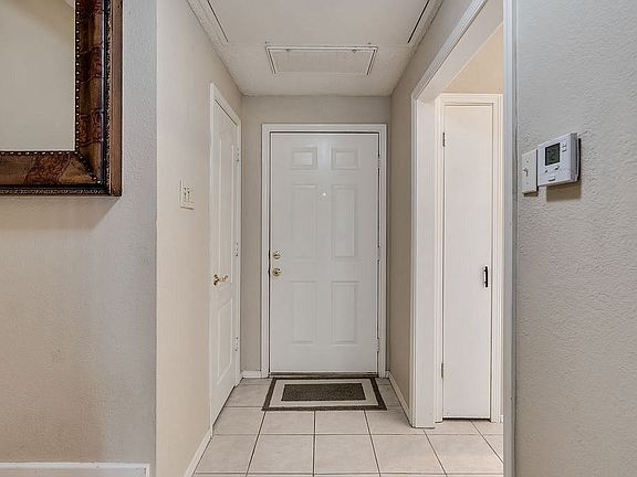 Hallway for your townhome