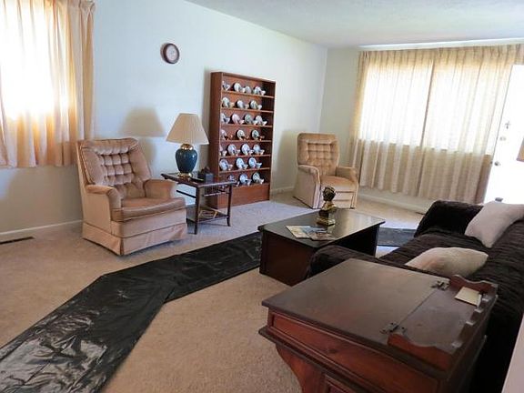 4th image of 438 N Westmoor Ave