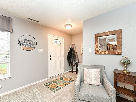 3rd image of 10356 Lee Stewart Ln