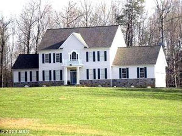 14901 Dumfries Rd, Manassas, VA 20112