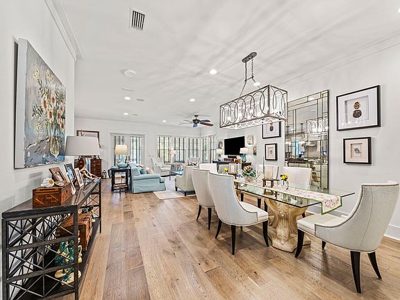 4th image of 237 Splash Dr