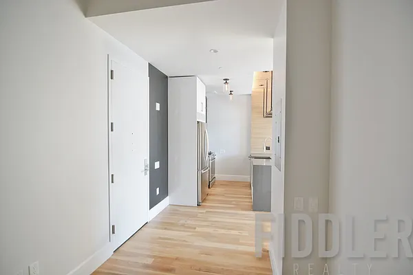 Rented by Fiddler Realty | media 166