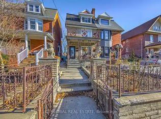 183 Grace St, Toronto, ON M6G3A7