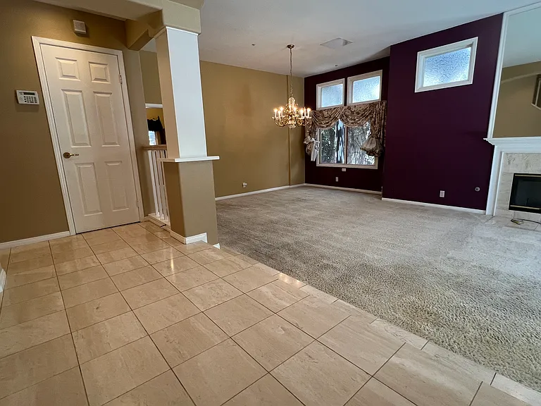 2433 Oneida St #1 — Photo 7
