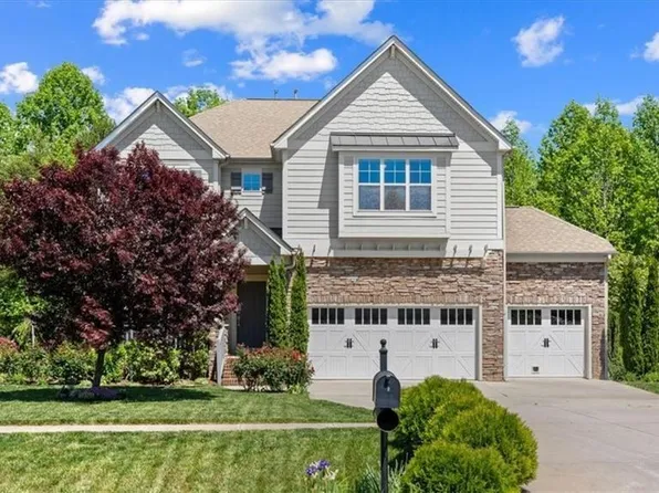 8426 Pheasant Ridge Dr, Colfax, NC 27235